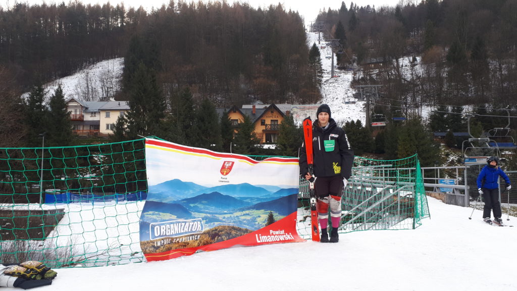 Patrycja Florek z czwartym miejscem w Mistrzostwach Polski w narciarstwie alpejskim