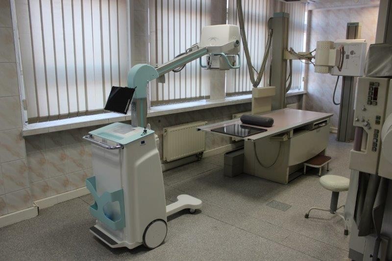 nowy sprzęt medyczny pozyskany przez Szpital Powiatowy w Limanowej w ramach Małopolskiej Tarczy Antykryzysowej