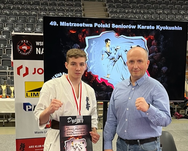 Limanowski karateka - Jakub Kądziołka wicemistrzem Polski w Karate Kyokushin