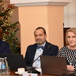 Radni J. Grzegorzek, L. Pieniążek i E. Filipiak podczas sesji
