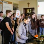 Uczniowie podczas prezentacji w ramach dnia otwartego szkoły ZSTiO Limanowa