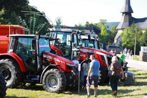 traktory rolnicze na wystawie