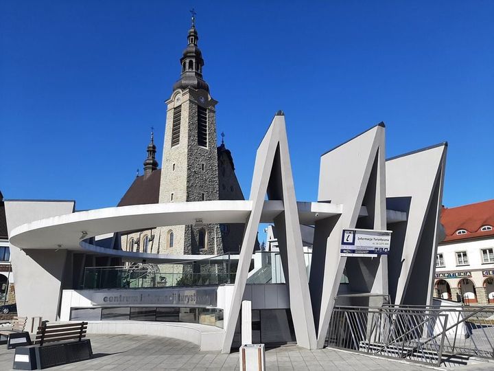 Zmiana godzin pracy Powiatowego Centrum Informacji Turystycznej w Limanowej